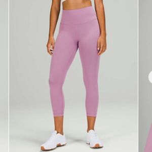 Lululemon Wunder Train High Rise Tight, 25”, size 8, excellent condition.